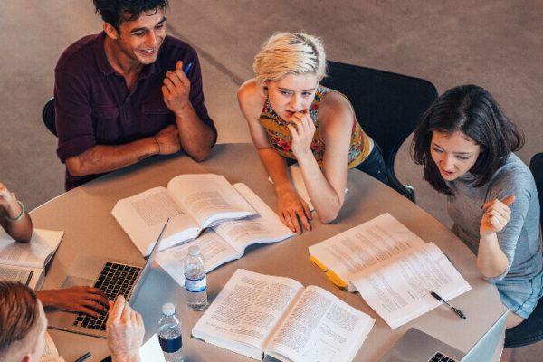 Pesquisa acadêmica: qual é a sua importância na sociedade?