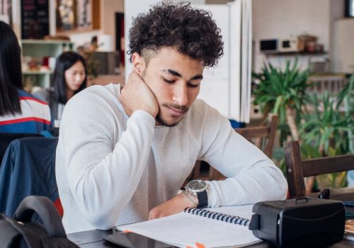 Como usar a nota do Enem? Aprenda 5 formas neste guia
