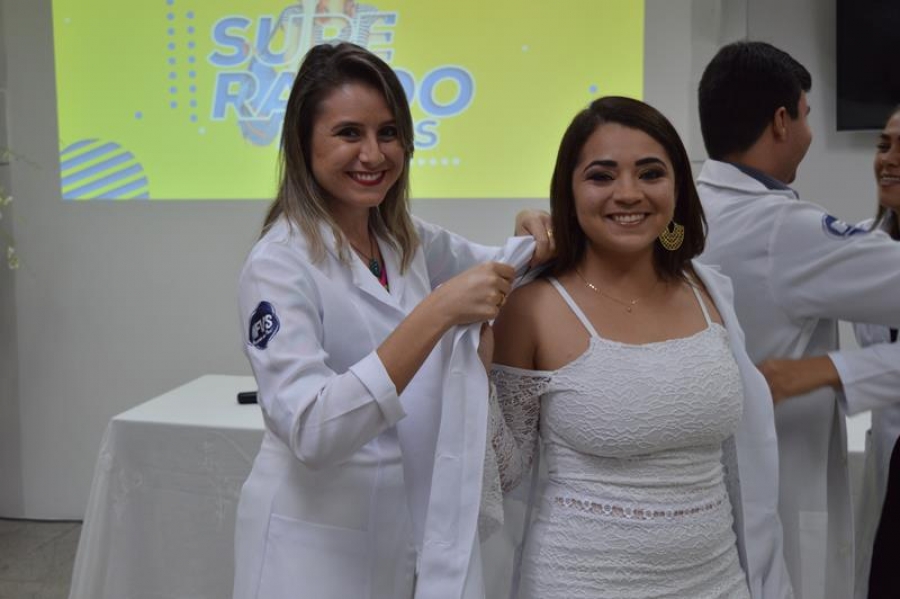 Cerimônia do jaleco do curso de Enfermagem