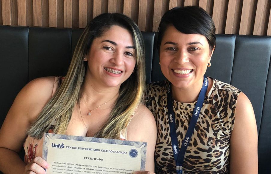 Pós-graduados de diversos cursos da UniVS recebem diplomas de conclusão